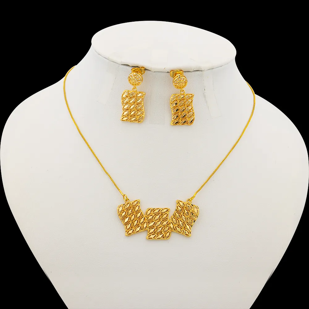 Set di gioielli color oro per matrimonio, orecchini con collana carina, fiore, foglia, stella, ciondolo, squisita catena a maglie, orecchini a bottone romantici_voghion.com