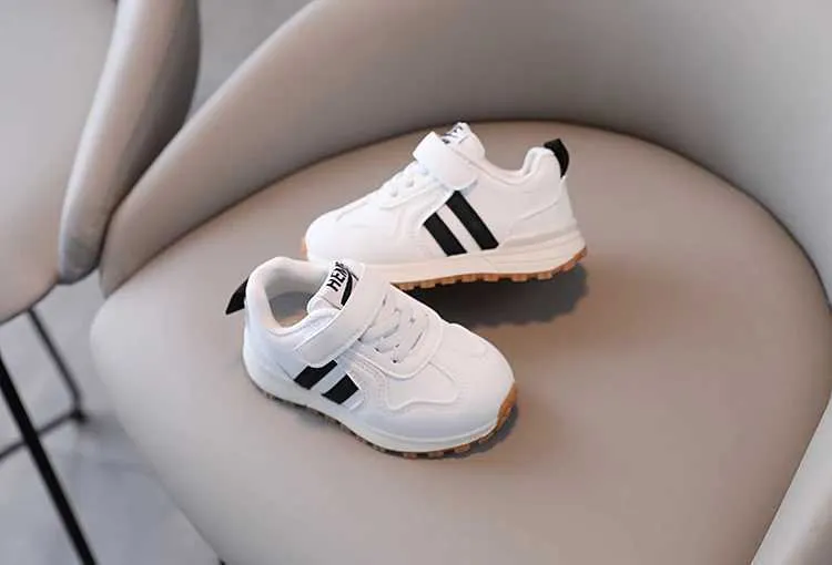 Atletische buitensporten Nieuwe lente- en herfstseizoenen Forrest Gump-schoenen sneakers 1-2 jaar oud Jongens prewalker Vrouwelijk baby_voghion.com