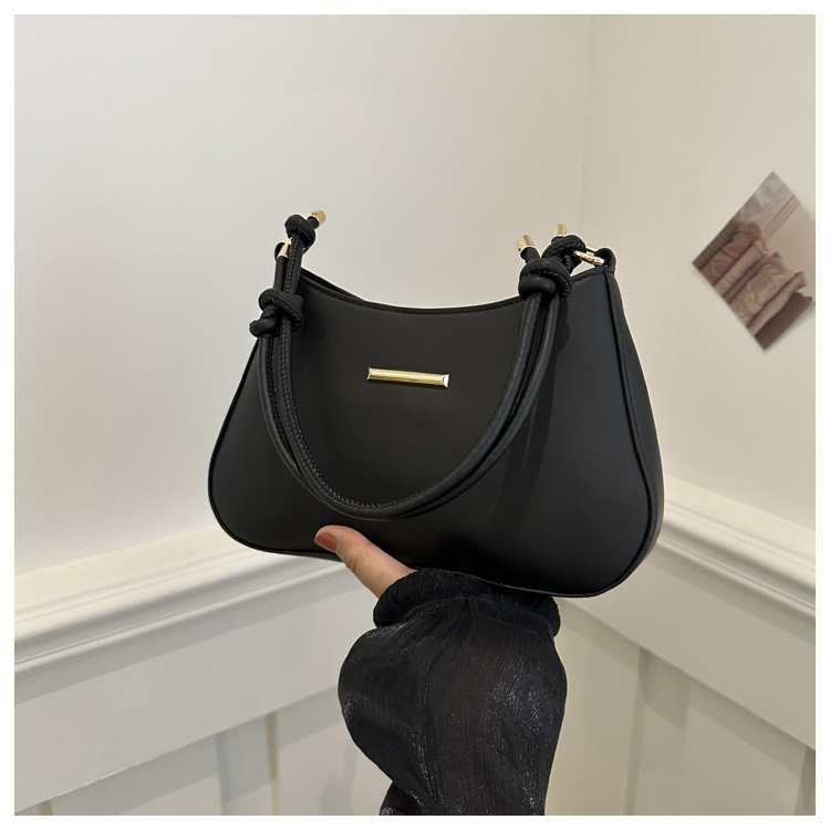 Popular Small Bag Women's Bag 2024 Spring New Versatile Small Square Bag Fashion Candy Color Single Shoulder Underarm Bag_voghion.com