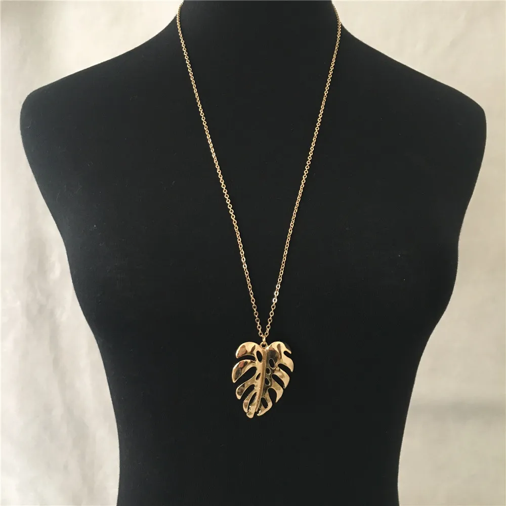 Colliers pendentifs tendance couleur or simple grande feuille Monstera collier long pour femmes vêtements décontractés indant Sidn22_voghion.com
