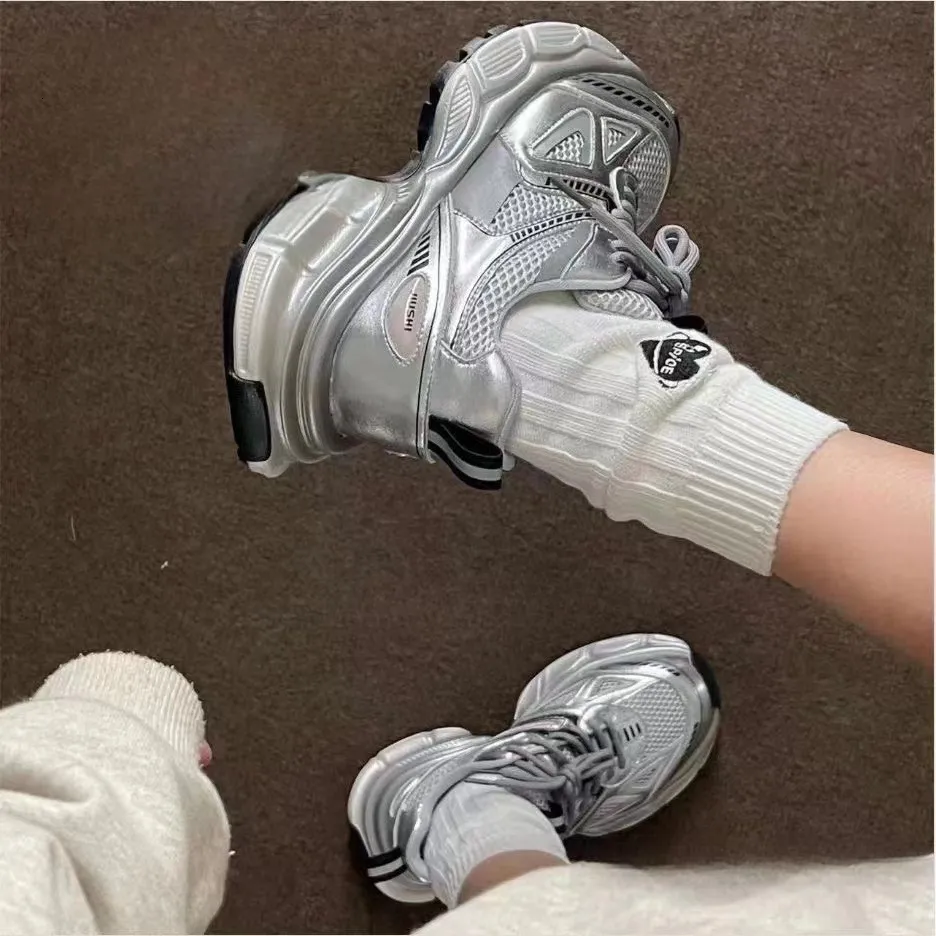 Dickbesohlte Dad 2023 Neue Herbst-Damenschuhe zeigen kleine Fußhöhe, Laufen, Freizeitsport_voghion.com