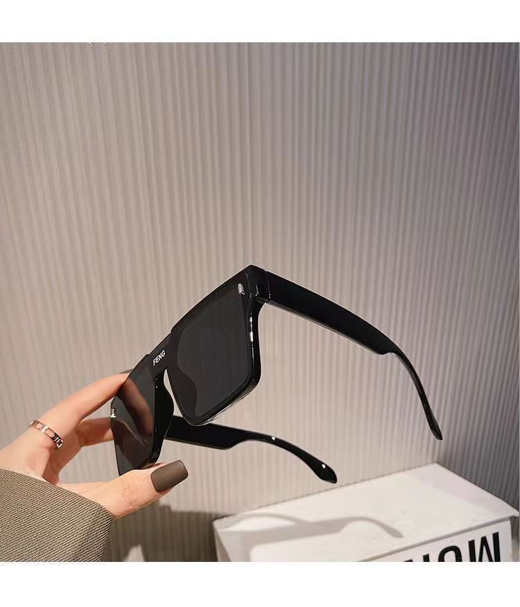 2024 New Personalized Sunglasses with The Same Style of Integrated Large Frame Sunglasses, Trendy Street Photo Sunglasses for Men and Women_voghion.com