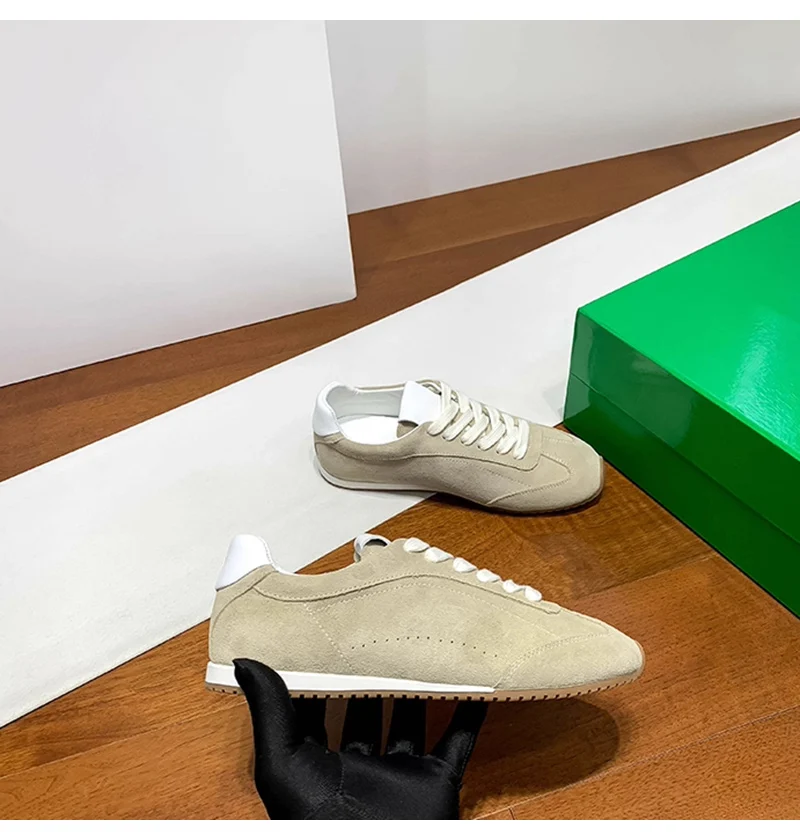 Basic Solid Color Casual Shoes, Lightweight And Comfortable, Versatile Shoes For Campus Shopping_voghion.com