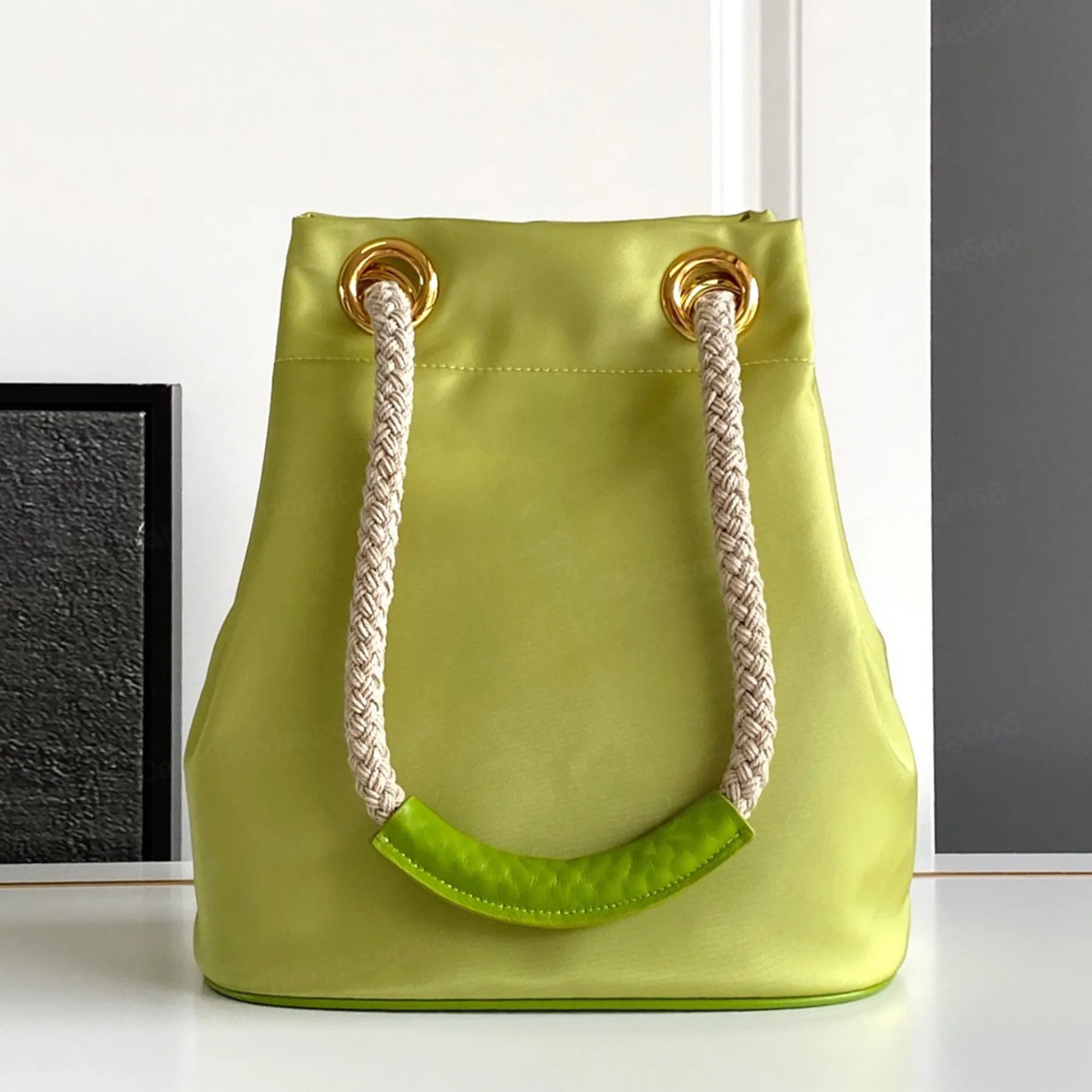 New 10A Mariner Nylon Small Bucket Designer Golden Hardware Zipper Pocket Shoulder Bag Sliding Cord Closure Handbag_voghion.com