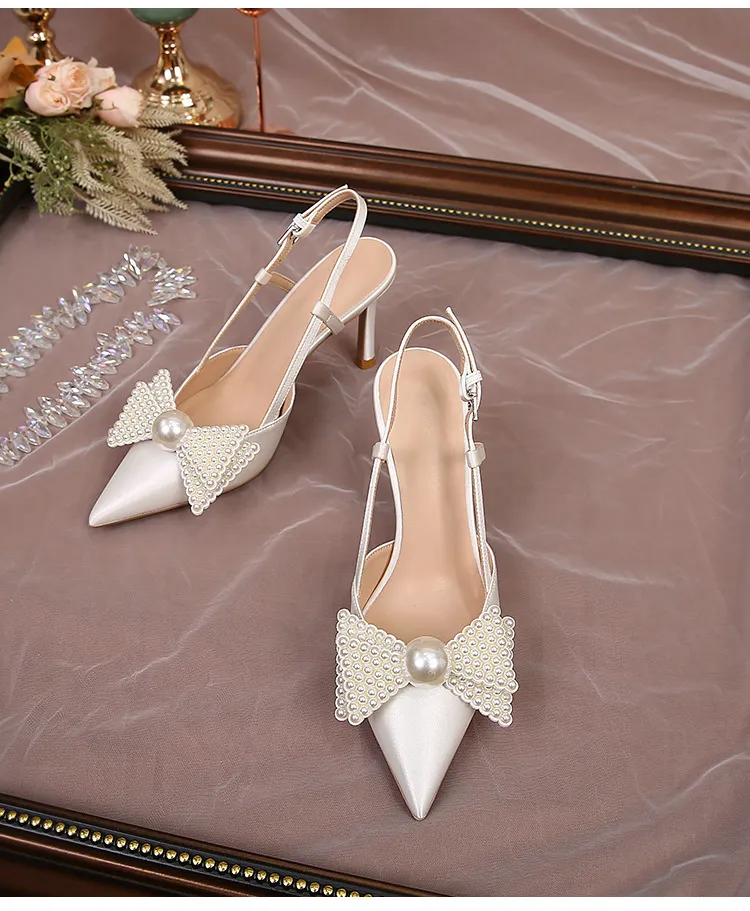 Hochzeit Französisch Frauen 2024 Neue Weiße Brautjungfer Schuhe Bogen High Heels Eleganz Sandalen E336_voghion.com