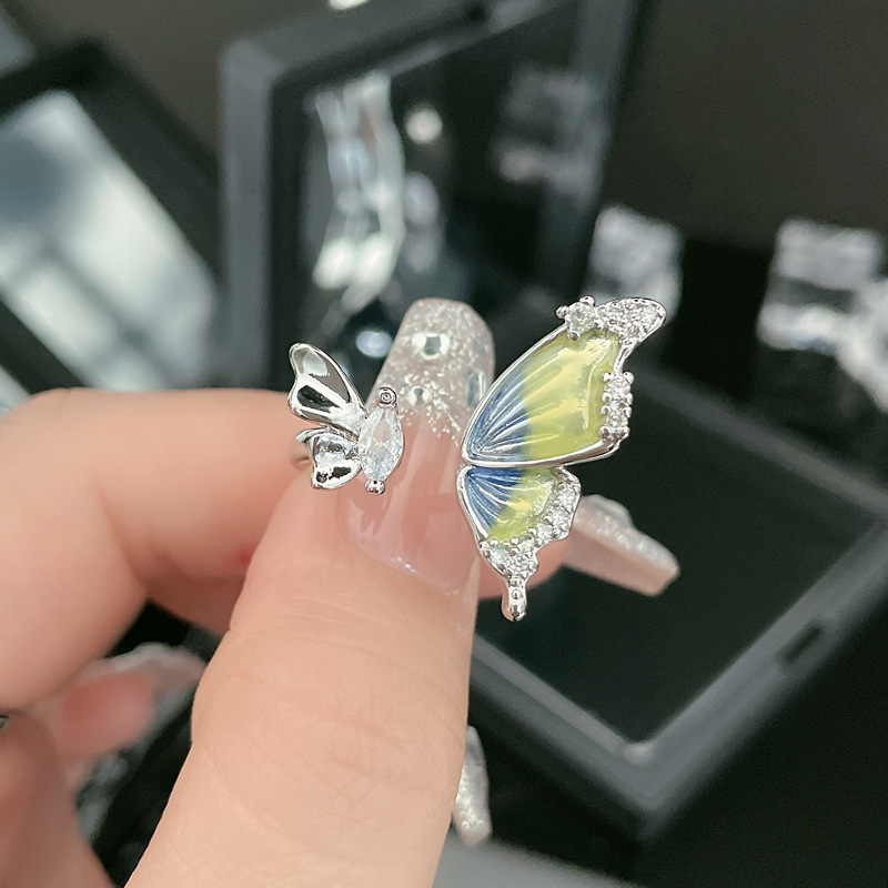 French new sweet and cool butterfly drop glaze opening for women's Instagram Cool style light luxury high-end_voghion.com