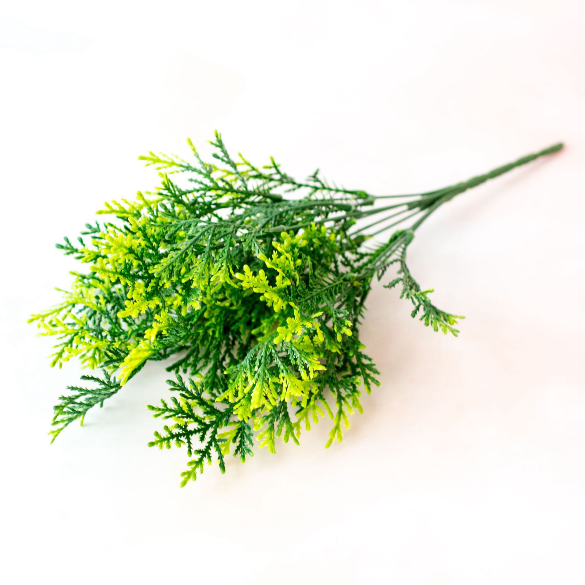 Künstliche Blumen, Pflanzenwandmaterialien, künstliche Pflanzen, 7-zackiges Wassergras, kleines Farngras, Blumenfarnpflanzen-Großhandel_voghion.com