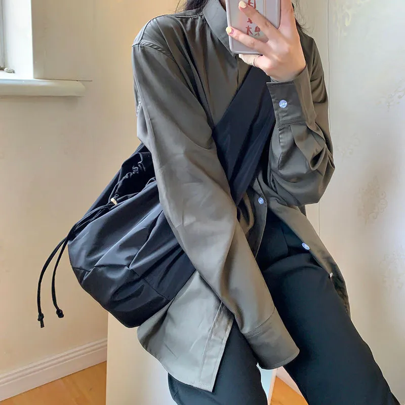 Große Kapazität Nylon Schulter weibliche Reise leichte Tote Casual Solide Farbe Crossbody Designer Hobo Bag Geldbörse_voghion.com