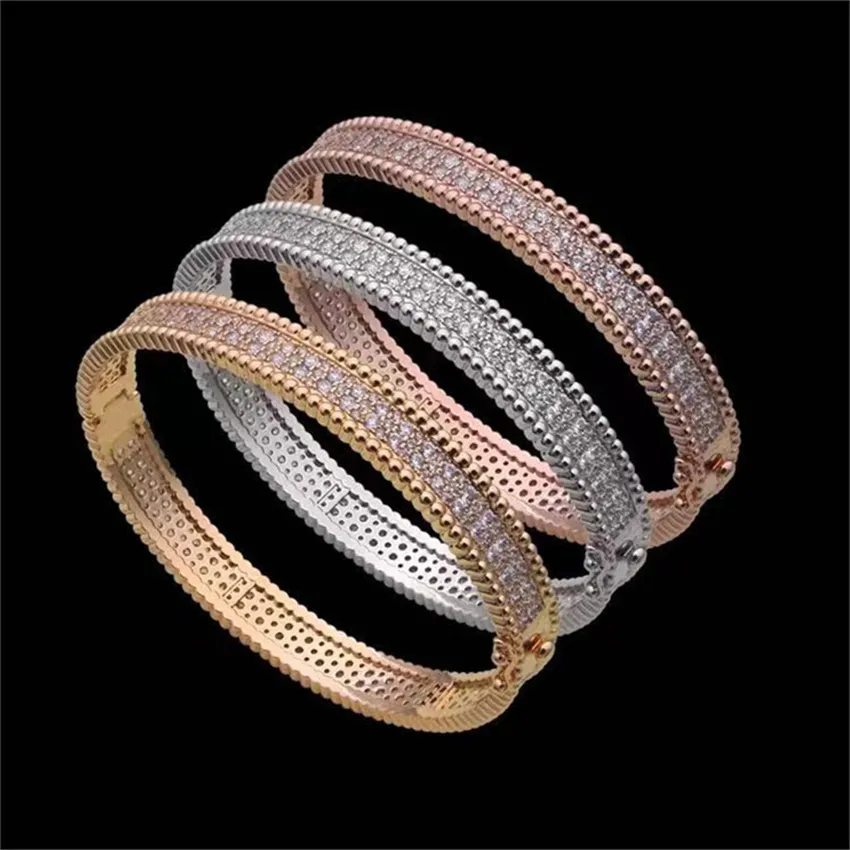 Clover Designer Elegant Gold And Sier Dia Bracelet Customized Trendy Bangle Fashion Women Pendant Wedding Special_voghion.com