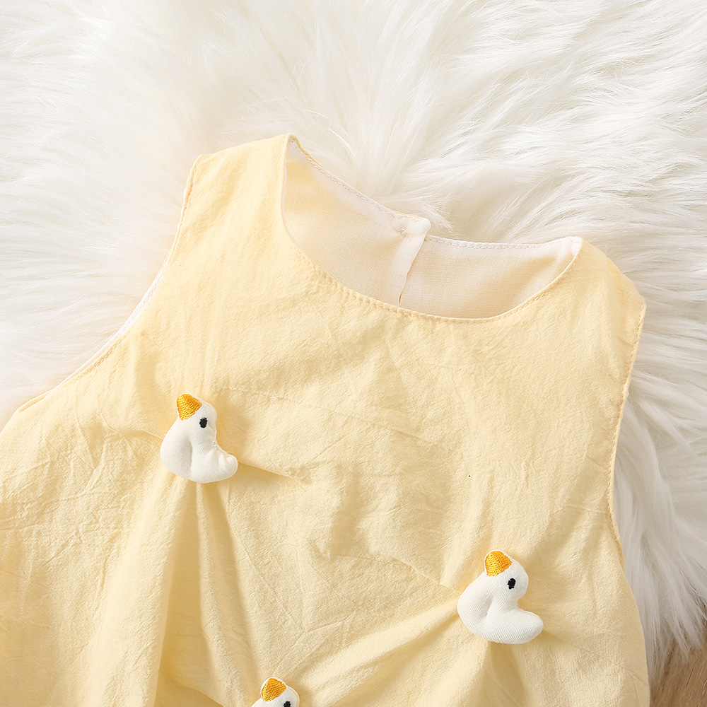 Vestido de verano transpirable para niña, sin mangas, de color liso, con un bonito patito de juguete decorativo._voghion.com