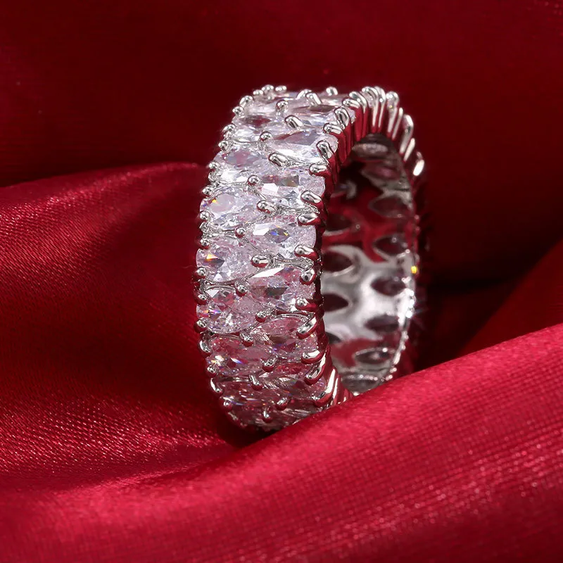 Anillo de compromiso en plata de ley con moissanite mujer_voghion.com