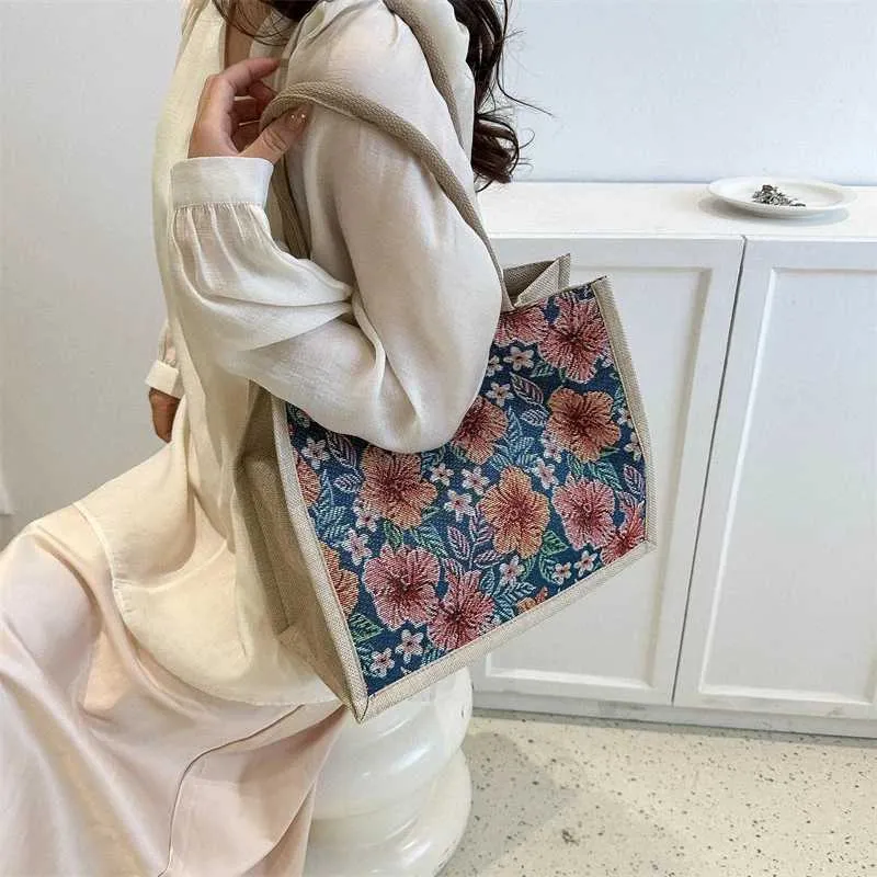 Designer Tote Handbag Large Capacity Jacquard Canvas Shopper Bag_voghion.com