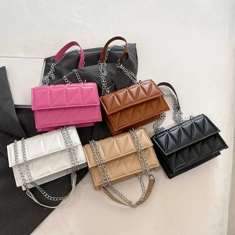 Borsa a spalla designer da donna, borsa a mano in ecopelle con catena_voghion.com