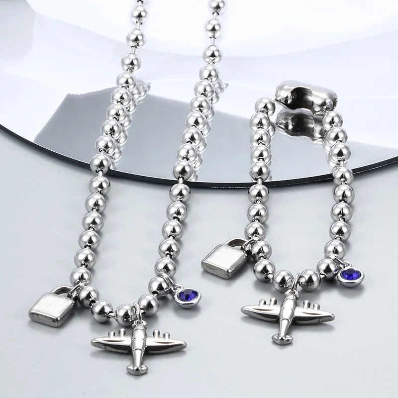 Cadenas de moda de acero inoxidable color plata regalo redondo bola blanca mujeres hombres cerradura llave UN 50 8 mm cuentas colgantes collar_voghion.com