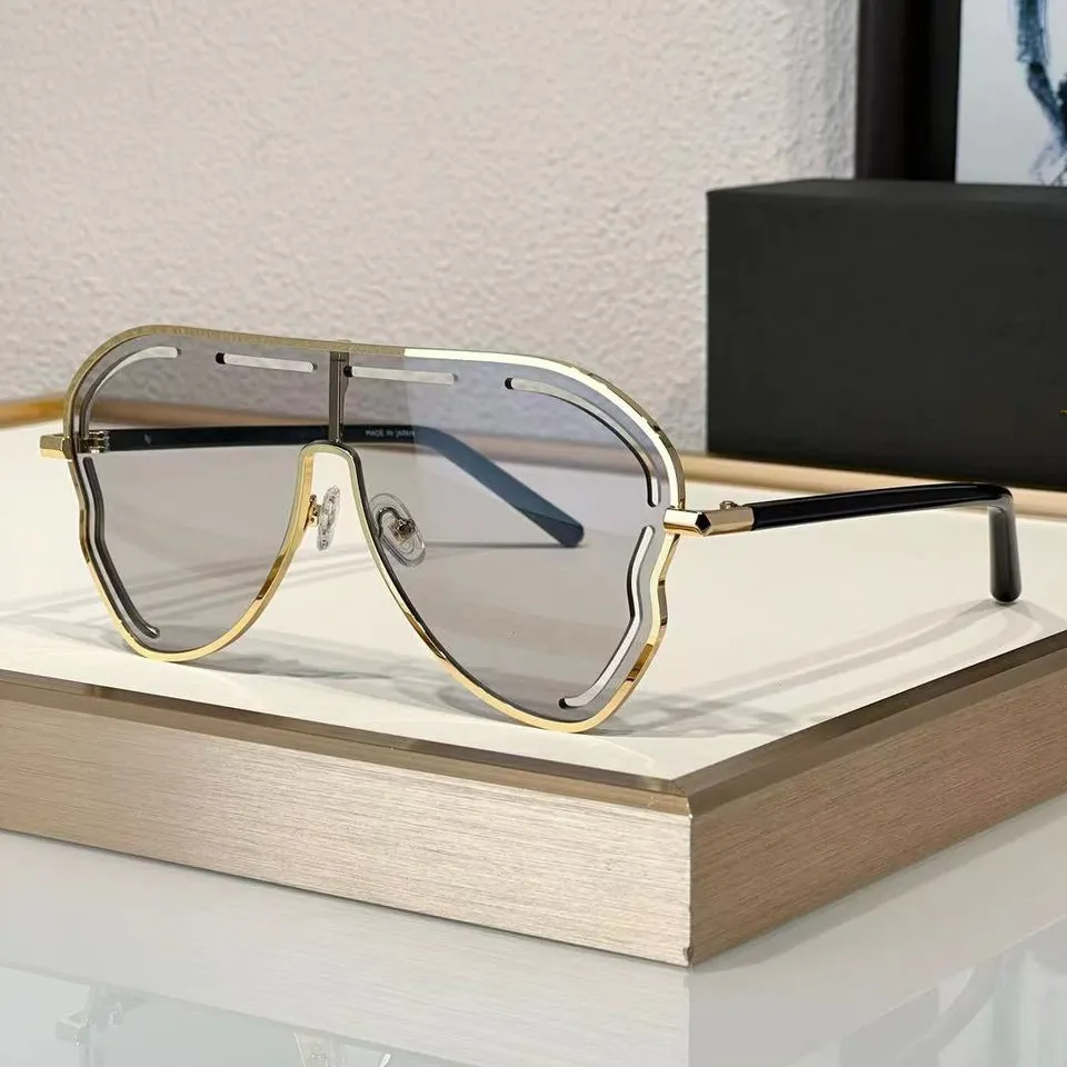 Designer Sunglasses For Men And Women Stylish Fashion Leisure Style_voghion.com