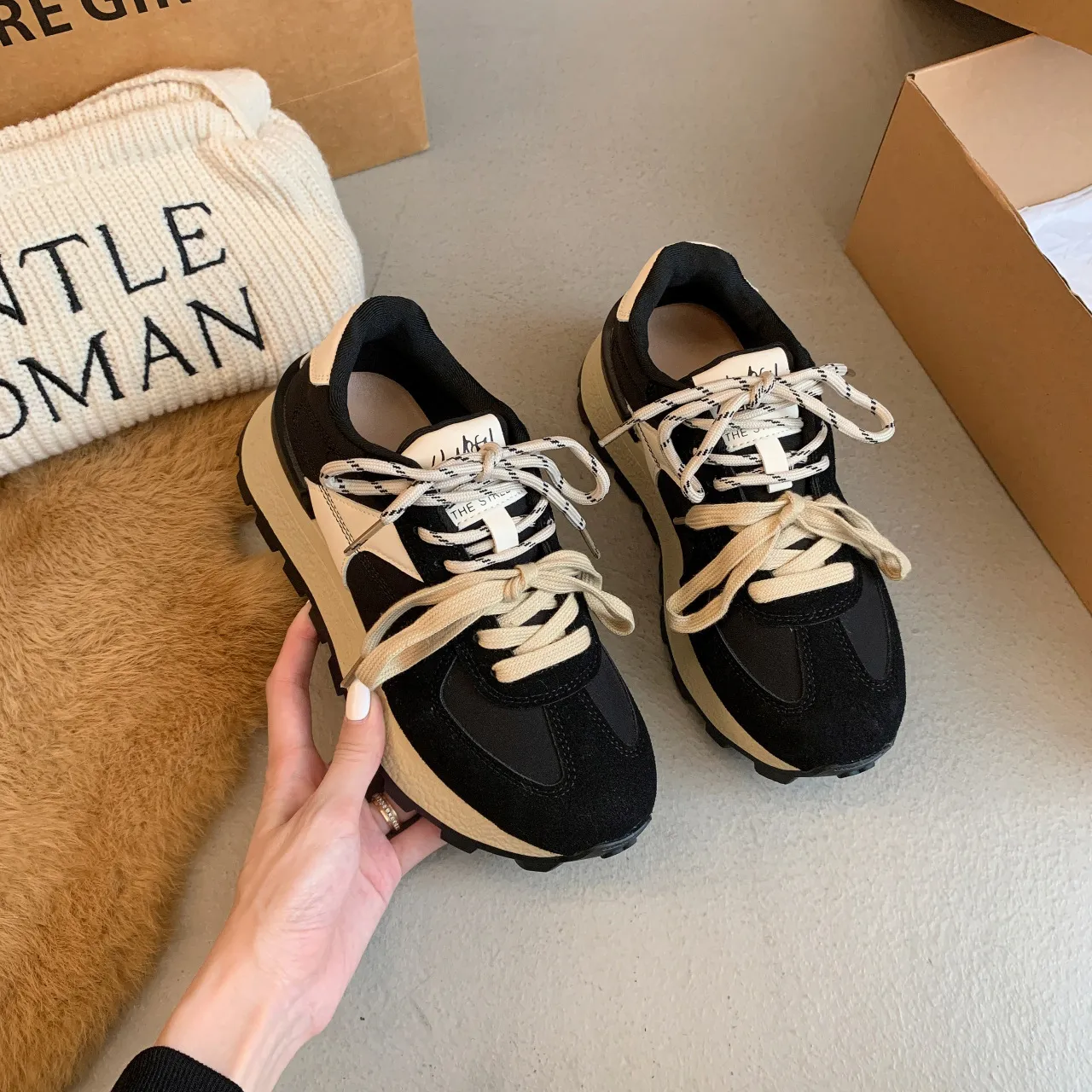 Height Increasing Running Shoes For Women Thick Sole Trainers_voghion.com