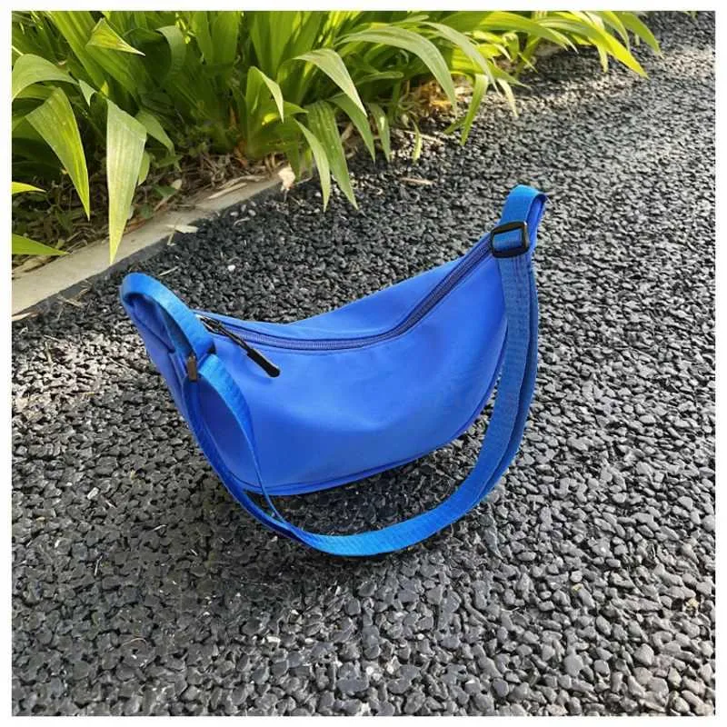Einfaches Design Damen Umhängetasche Mode Damen Nylon Hobos Kleine Schultertaschen Vintage weibliche Mädchen Geldbörse Tuch_voghion.com