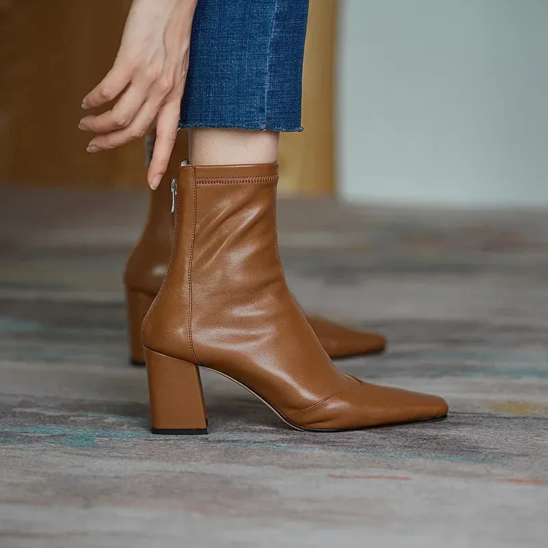 Vintage Dicke Frauen Stiefeletten Heels Boot Mode Spitzschuh Reißverschluss Winter Damenschuhe Leder Braun Kurze Booties_voghion.com