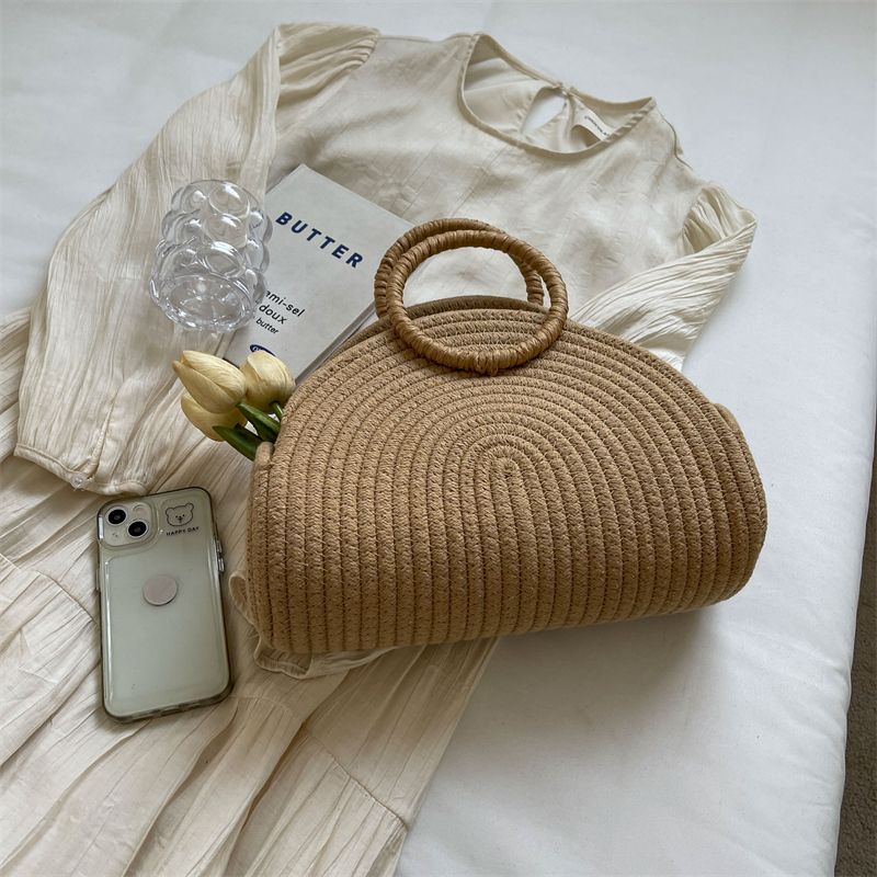 Women's Straw Solid Color Classic Style Weave Pillow Shape Open Beach Bag_voghion.com