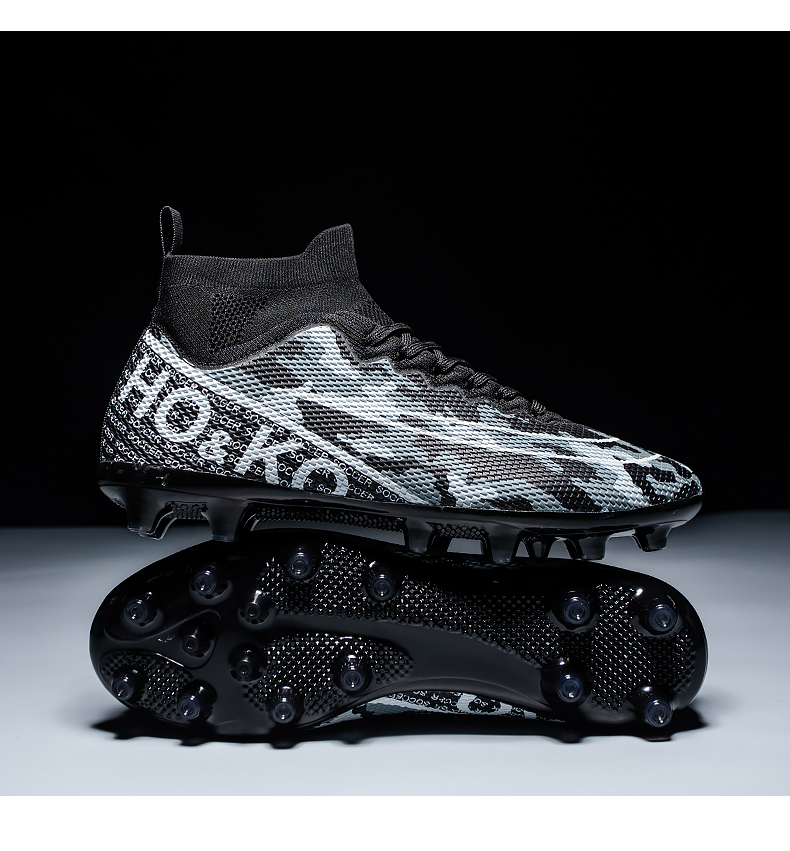 Scarpe da calcio per esterni da uomo nuove Scarpe da allenamento Scarpe da ginnastica ultraleggere con tacchetti da calcio Drop Shipping Light_voghion.com