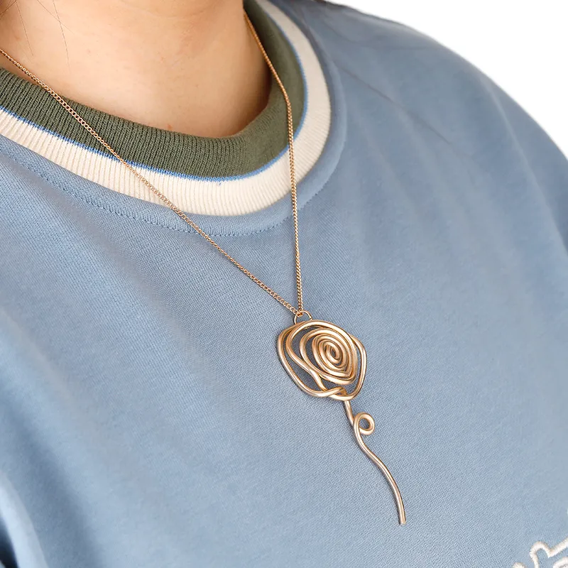 Pendant Necklaces Alloy Necklace Gold Spiral Shape Personality Trend Atmosphere Women's Birthday Party Gift For Friend_voghion.com