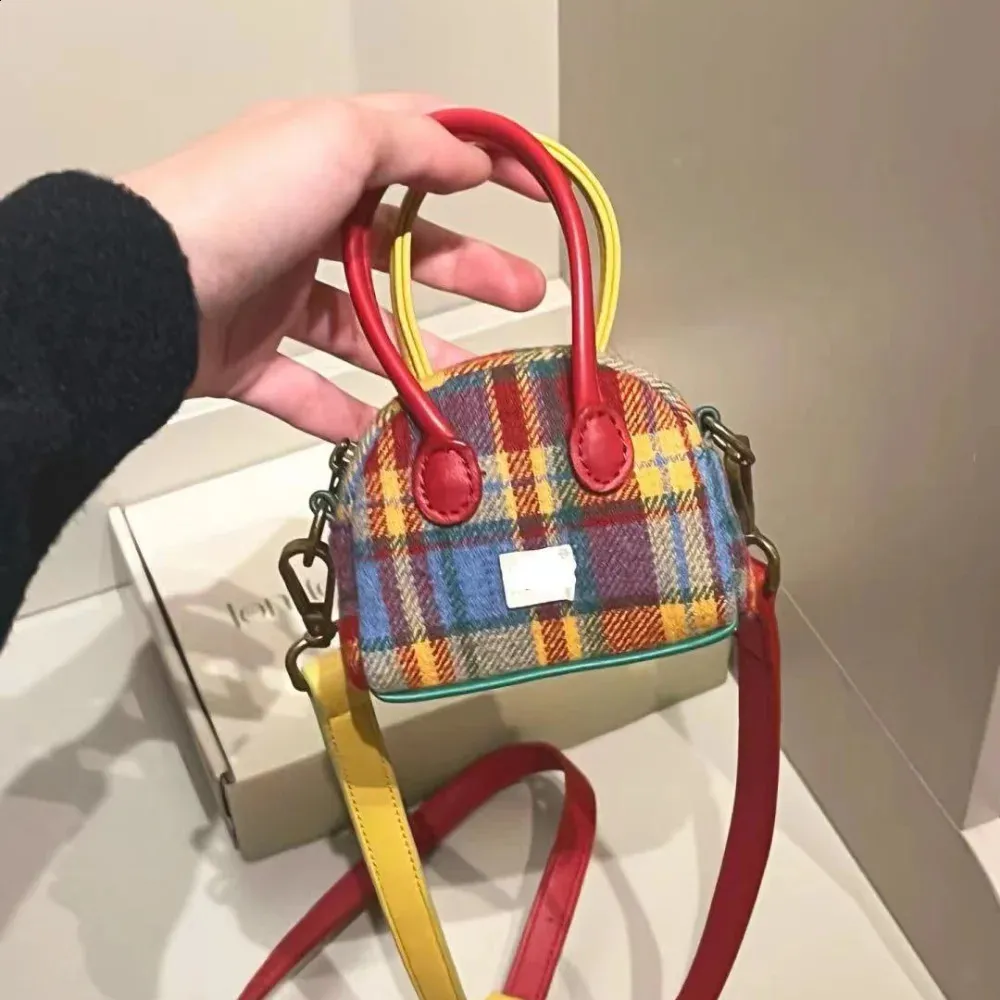 Handtasche, Schultertasche, Umhängetasche, Retro-Plaid-Kopfhörer, kleine Weihnachts-Geldbörse, Geschenk für Mama 240912_voghion.com