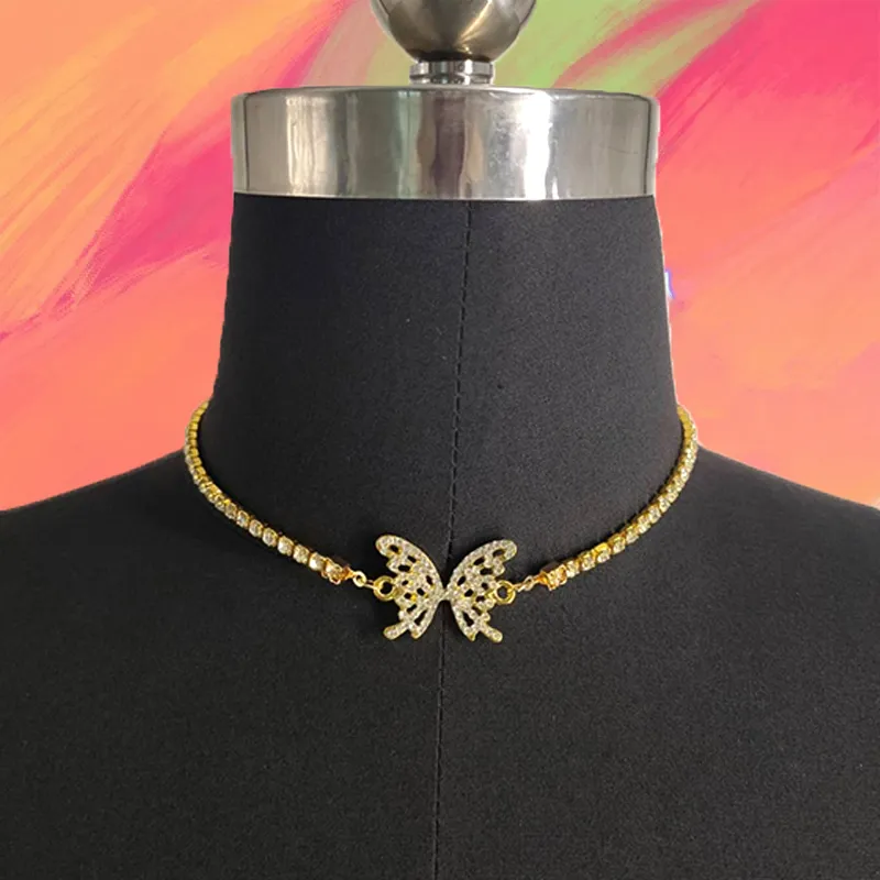 Collane con ciondolo Y2K Collana girocollo in cristallo a farfalla per donna Gioielli con ciondoli semplici in metallo alla moda Stile anni '90_voghion.com