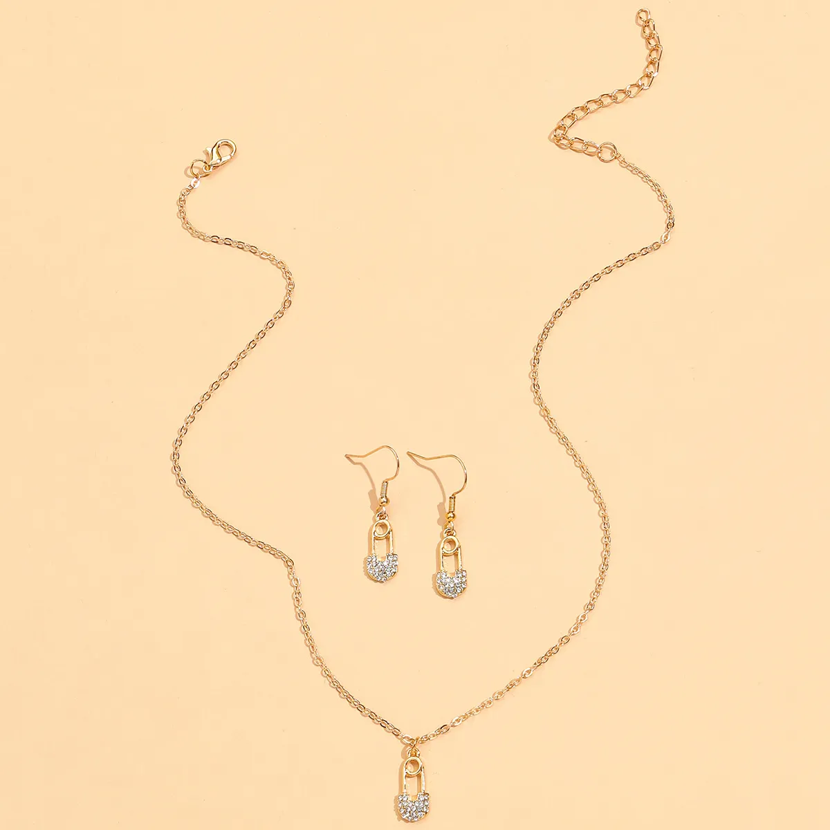 Collane con ciondolo 2023 2 pezzi/set Collana con spilla di sicurezza in cristallo alla moda per donne Ragazza Catena al collo Ciondoli Collare Compleanno_voghion.com