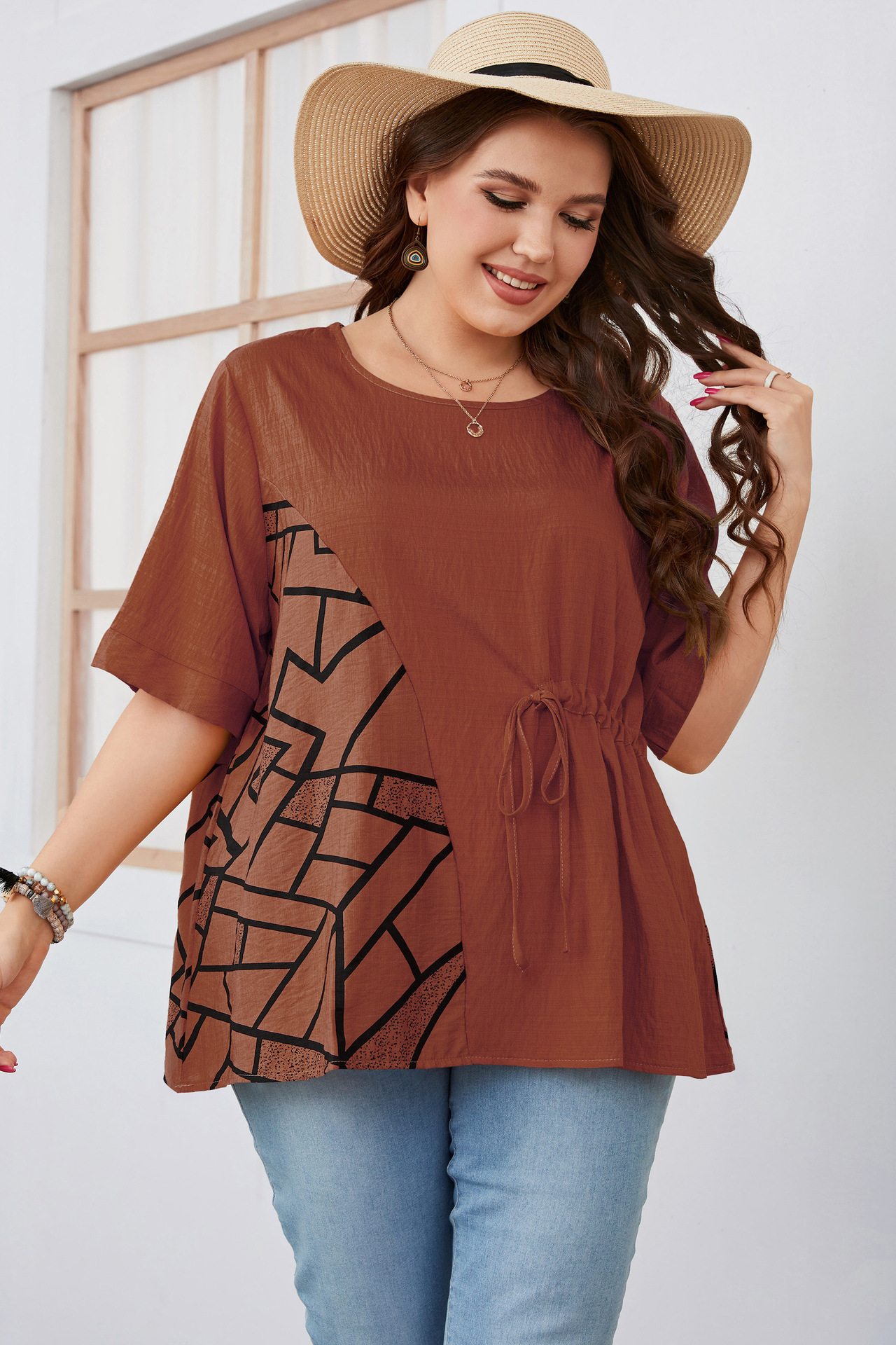 plus size women's clothing five-point short-sleeved round neck slim temperament commuting solid color plus size fat girl shirt_voghion.com
