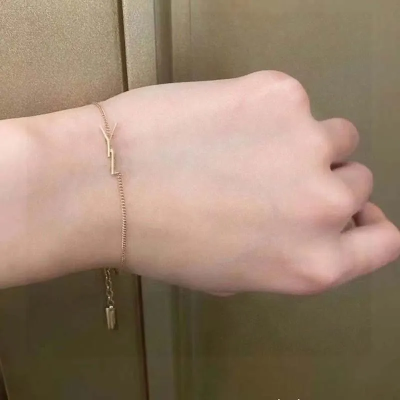 Schmuck für Armbänder Kettenarmband mit Box Silber vergoldet eleganter Damenschmuck Designer_voghion.com