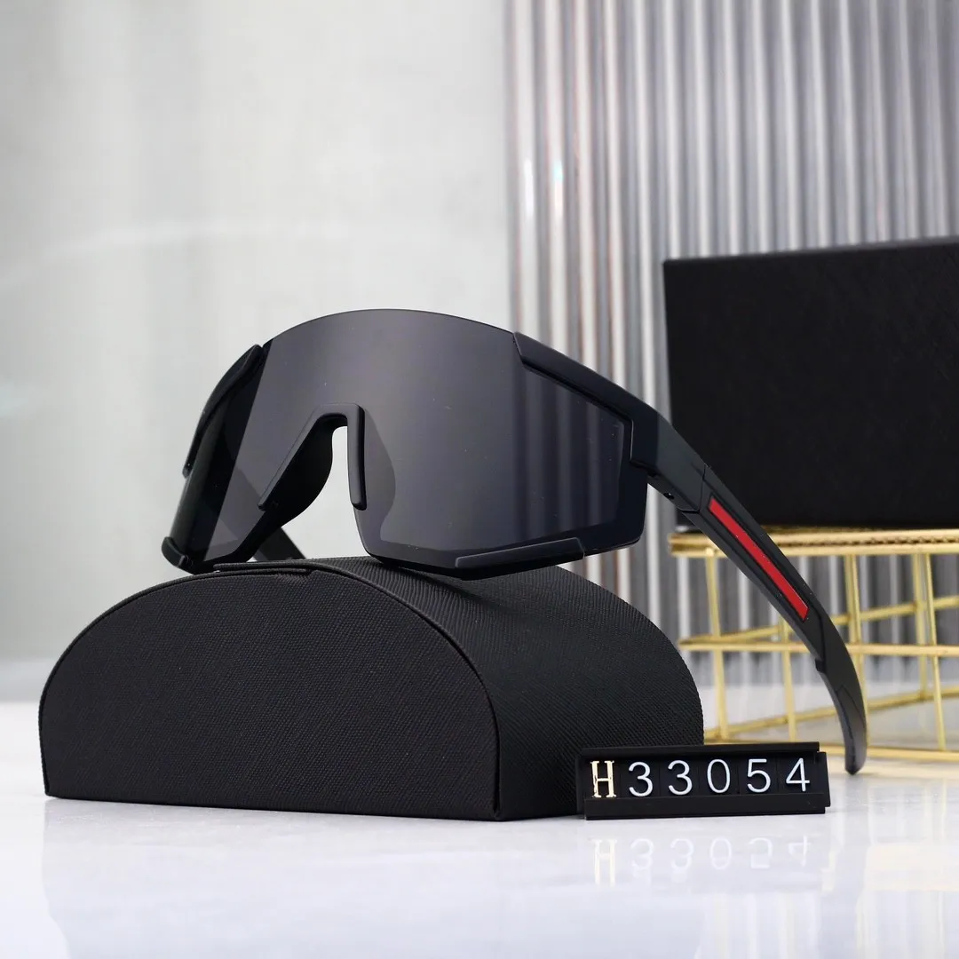 Designer Shield White Visor Red Stripe Mens Women Cycling Eyewear Men Fashion Polarized Sunglasses Outdoor Sport 04W_viptrois.com