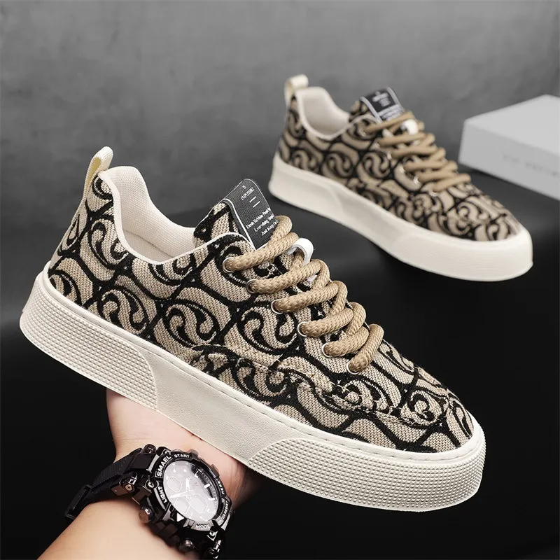 Nouvelles chaussures de sport décontractées et respirantes pour hommes, idéales pour la marche et la course. Baskets tendance à semelles épaisses._voghion.com