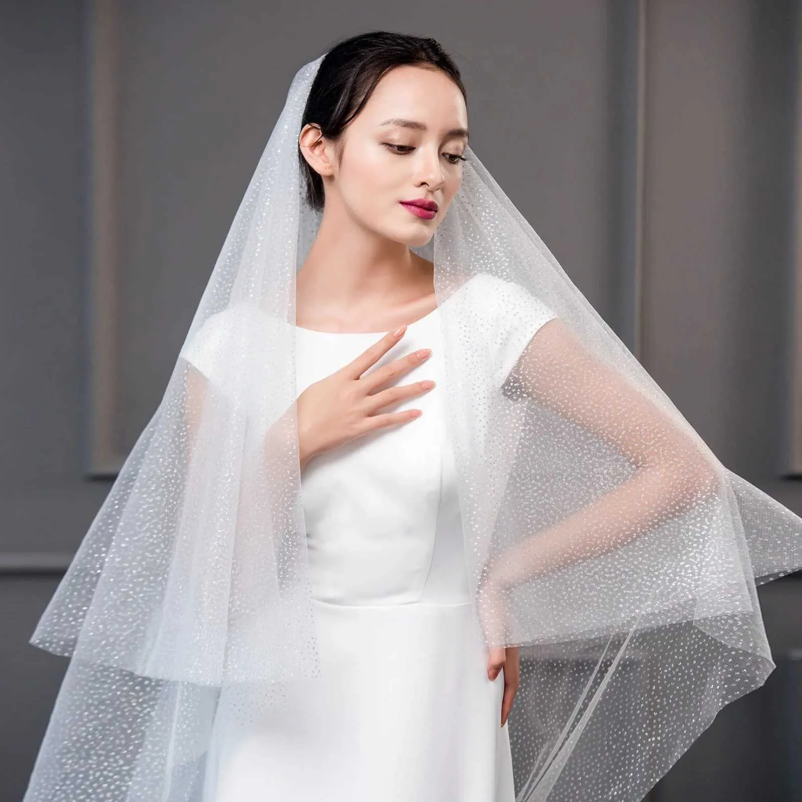 Bijoux de cheveux V97 Voile de mariée élégant à 2 niveaux avec bord en ruban blusher, couverture en tulle souple pour le visage et le mariage_voghion.com