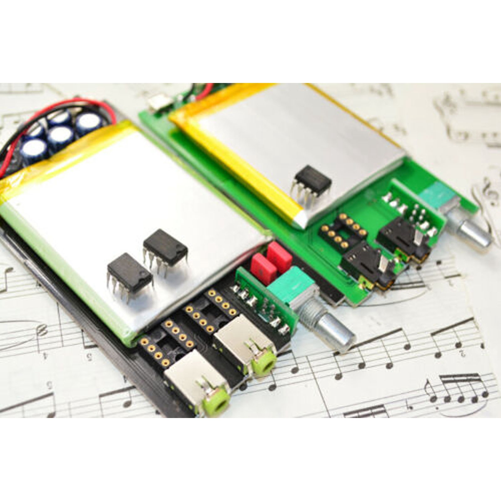 Universal HiFi Portable Class A Headphone Amplifier Mini Stereo Audio Amp for Audiophiles Headphone Jack USB Phone Charge Port_voghion.com