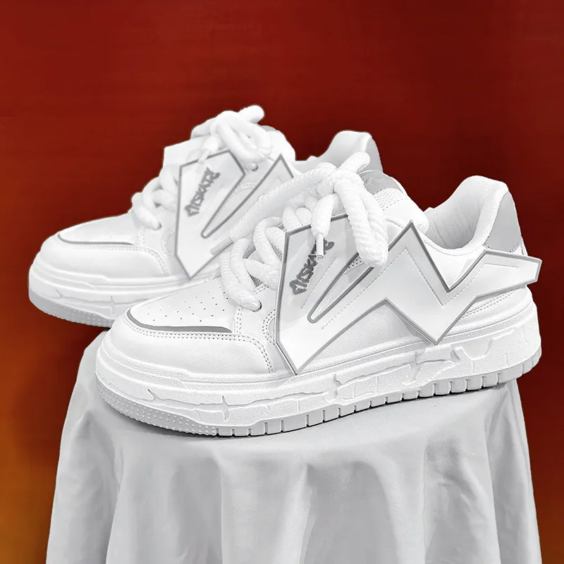 Nischendesign Haruku Hong Kong Stil Brot Casual Neue nationale Flutmarke Pop Port Kateboarding Herren Hacke 323 1_voghion.com
