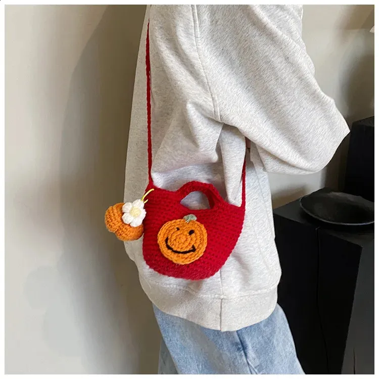 Semplice e carina borsa a tracolla casual versatile in maglia natalizia infantile 2024 tendenza moda di nicchia 240912_voghion.com