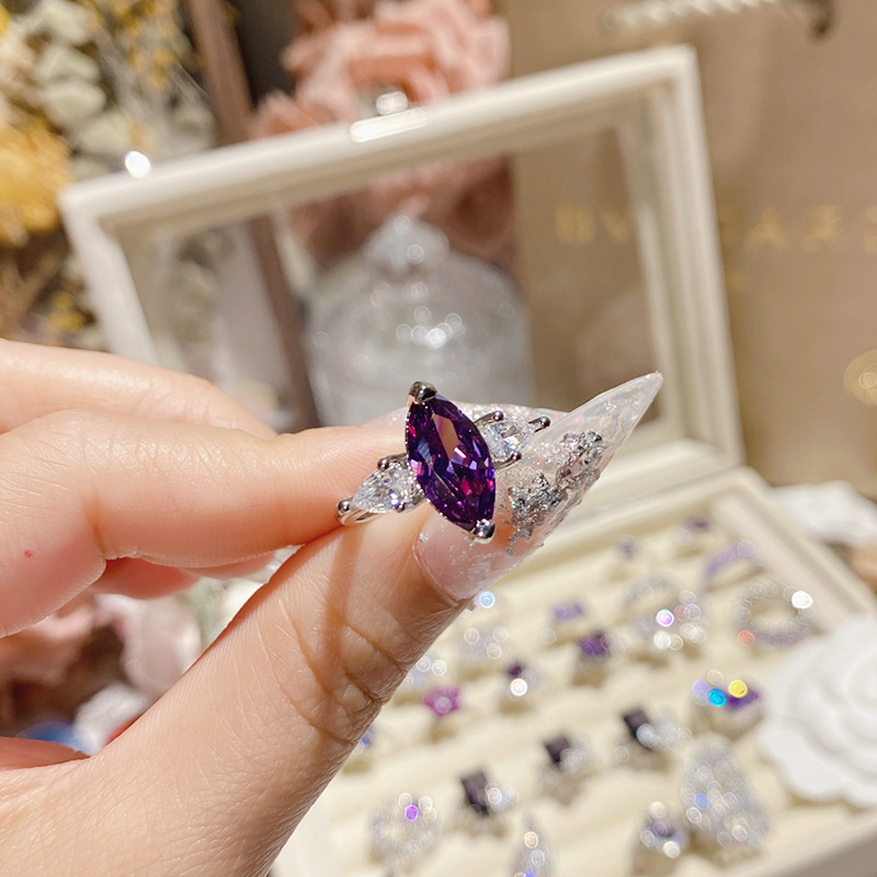 Elegant Purple Diamond Ring Gold Plated Luxurious Sparkle_voghion.com