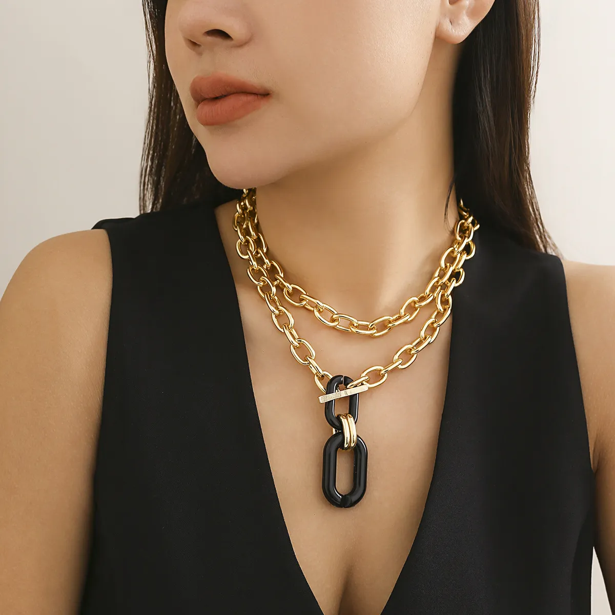 Multi-layered Pendant Necklace Gold Tone Geometric Hip Hop Style_voghion.com