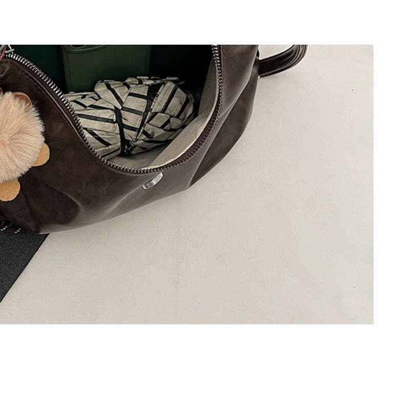 Schulterhandtasche mit großer Kapazität, Pendlerdesign, Nischen-Leichtgewicht-Reiserucksäcke für Damen_voghion.com