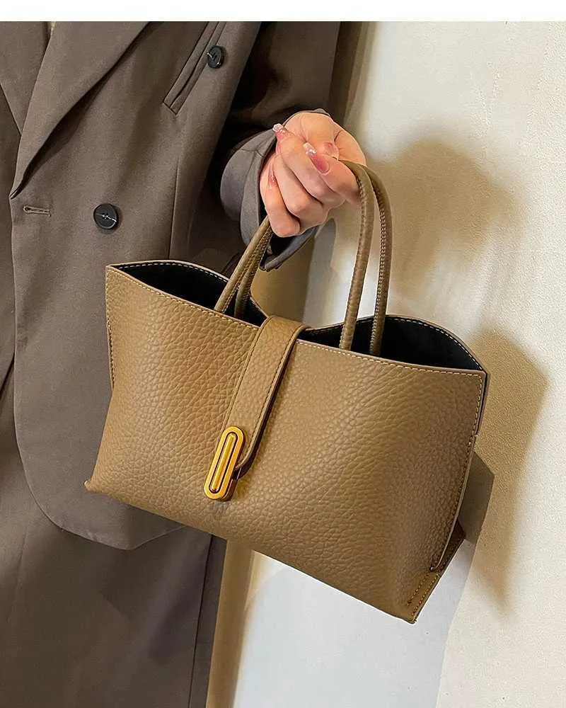 Clássico Preto PU Grande Capacidade 2024 Feminino Alta Qualidade Requintado Fivela de Fecho Bolsas Crossbody Casual Versátil_voghion.com