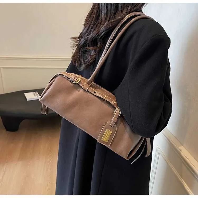 Pu-Kissentaschen für Frauen, einfarbig, weiches Leder, Schultertasche für Damen, vielseitige Schulranzen, Unterarmtaschen für Damen_voghion.com