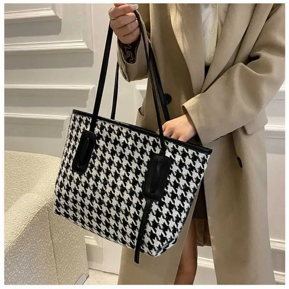 Fashionable Women's Shoulder Bag And Handbag In Houndstooth Style_voghion.com