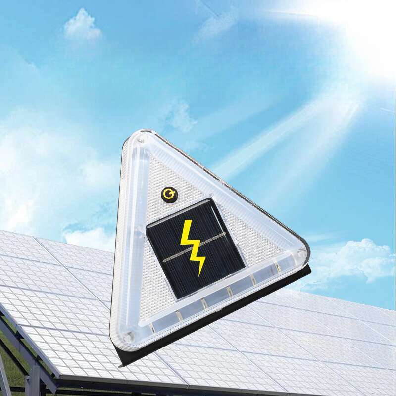 Solarbetriebenes dreieckiges LED-Anhänger-Anti-Heckkollisionslicht für Kraftfahrzeuge, blinkendes Nachtwarnlicht für LKW_voghion.com