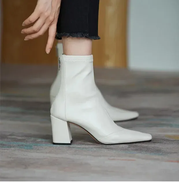 Vintage Dicke Frauen Stiefeletten Heels Boot Mode Spitzschuh Reißverschluss Winter Damenschuhe Leder Braun Kurze Booties_voghion.com