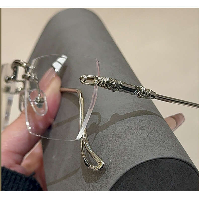 Cutting Edge Frameless Anti Blue Light Glasses For Women Can Be Equipped With Prescription Eye Frames, Instagram Style_voghion.com