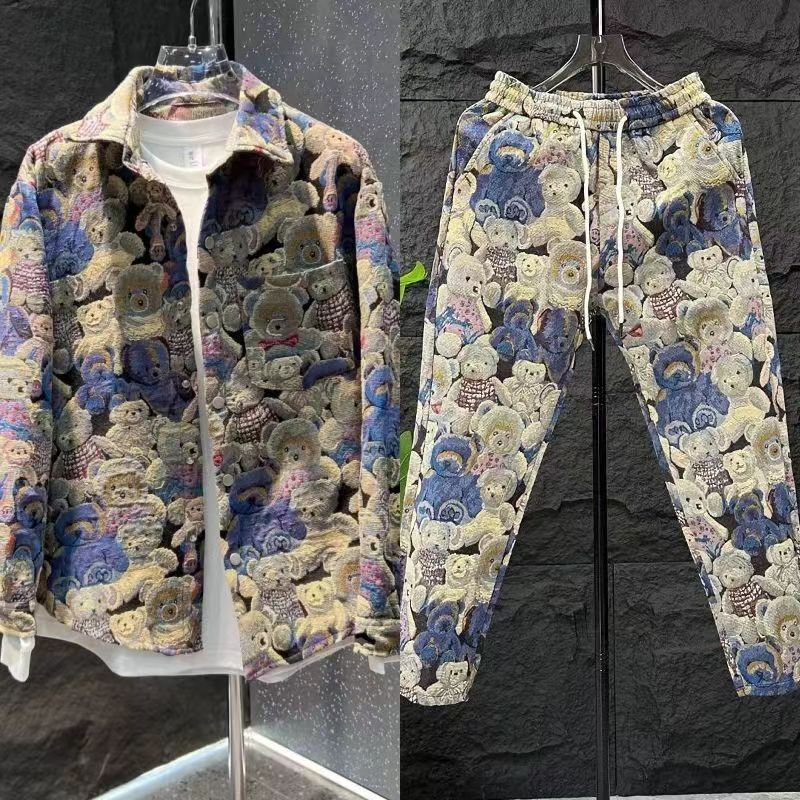 Printemps/automne nouveau manteau tendance ours en peluche jacquard, pantalon à fleurs, célèbre sur Internet et le même style du beau voyou Harlan