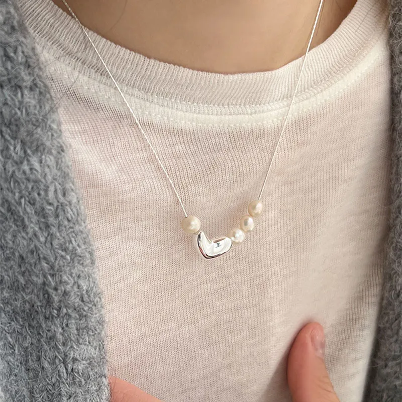 Catene Irregolare Amore Cuore Collana di Perle per Donne Ragazze Dolce Moda Semplice Elegante Catena Clavicola Anniversa_voghion.com
