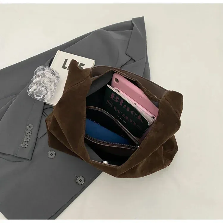 Hochwertige, weiche Taschen, hautfreundlich, Veet 2024, Magnetschnalle, große Kapazität, modische Damen-Umhängetasche 240829_voghion.com