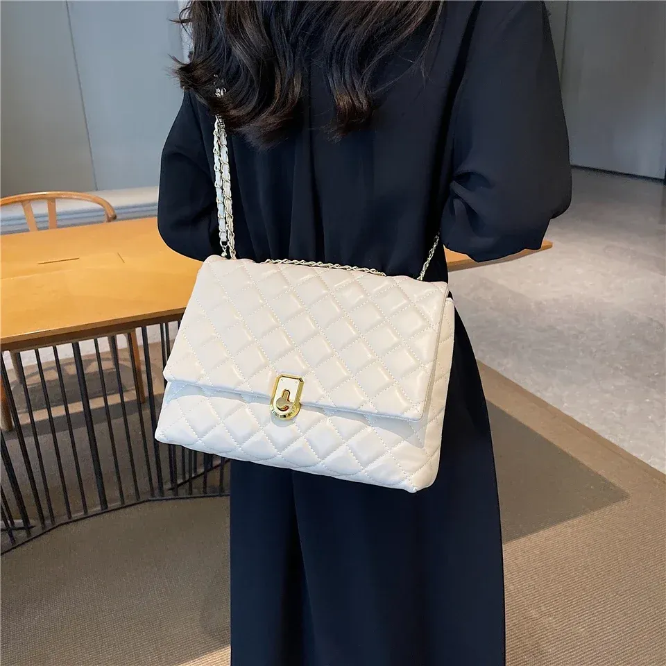 Burminsa Quilted Chain Shoulder Bag Designer Pu Leather Handbag_voghion.com