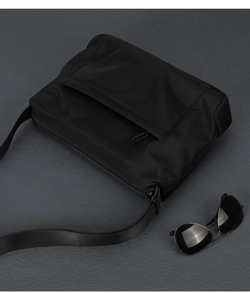 Leichte Herrentasche, diagonaler kleiner Rucksack, funktionelle Umhängetasche, trendige und modische Umhängetasche für_voghion.com